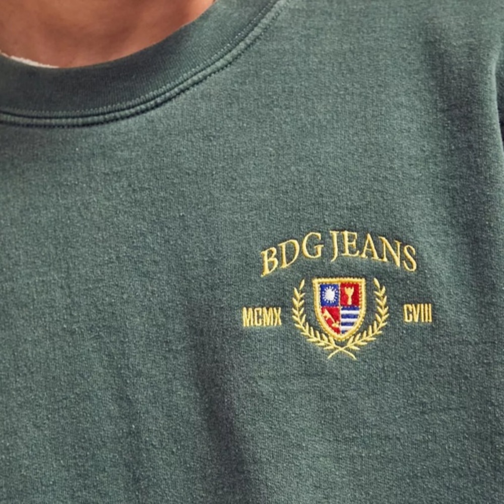 Oversized Distressed Vintage Retro Wash BDG Crew Swearshirt - Picture 2 of 3